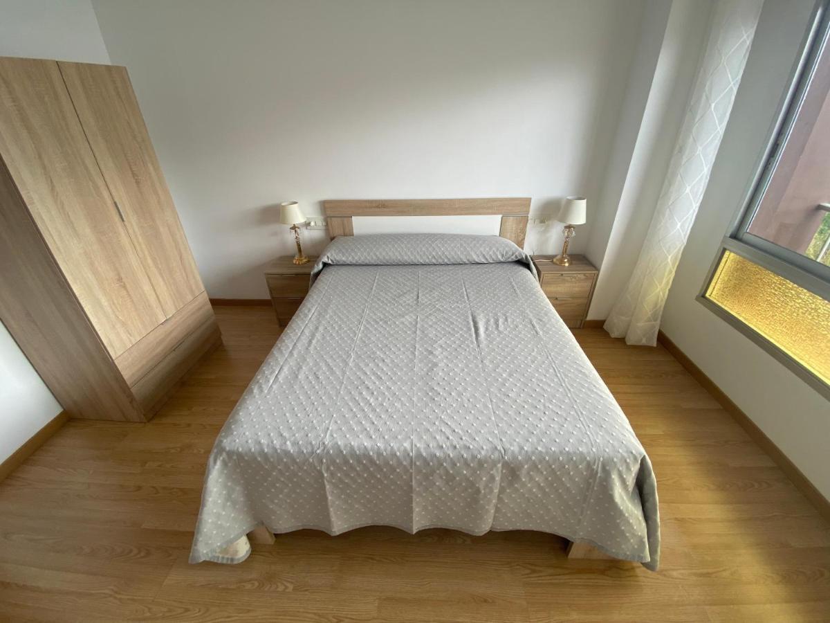 Apartamento Centrico Con Vistas Y Cerca De Playa Puentedeume Exteriér fotografie